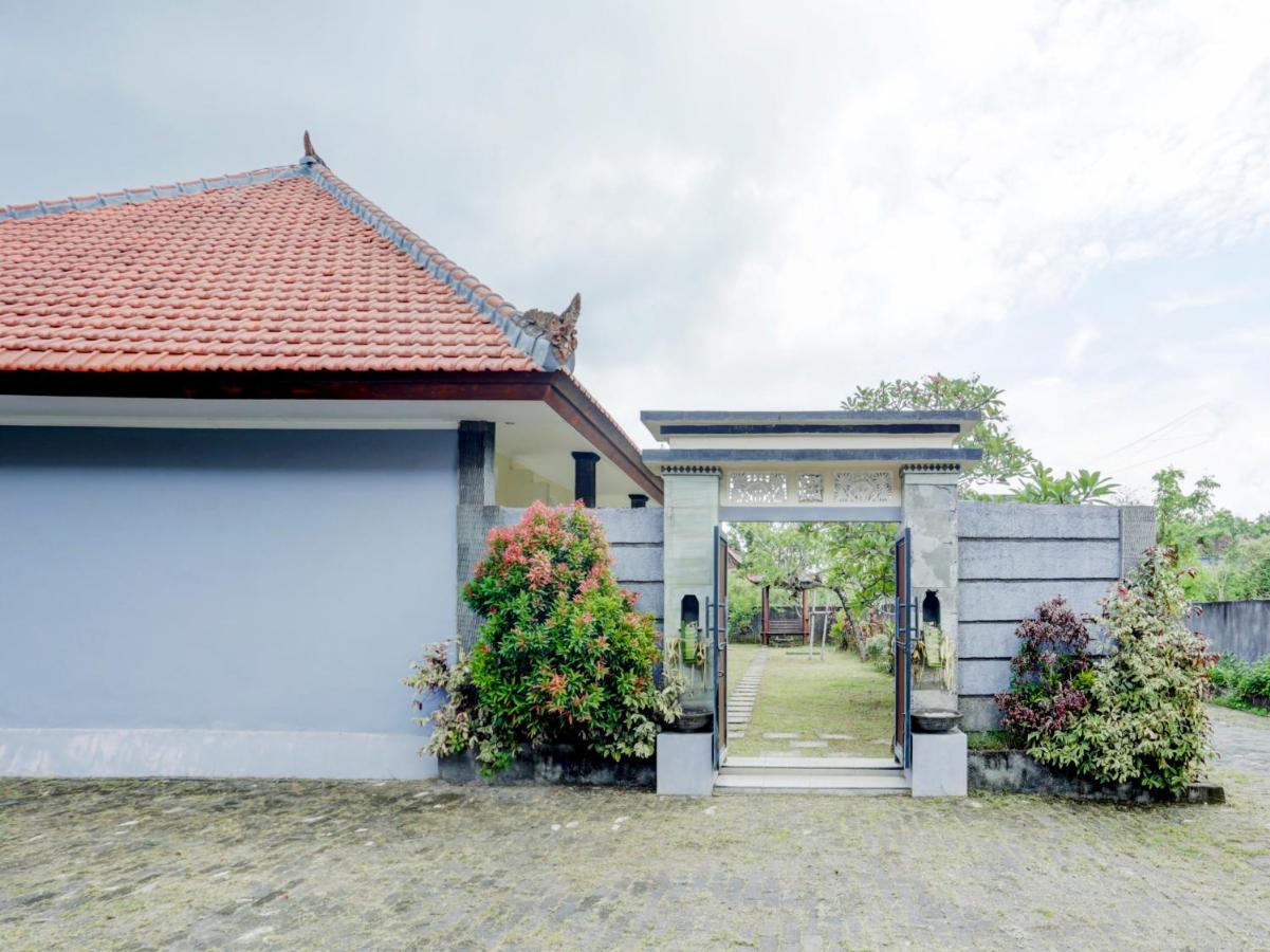 Oyo 90711 Blembong Homestay Jimbaran Kültér fotó