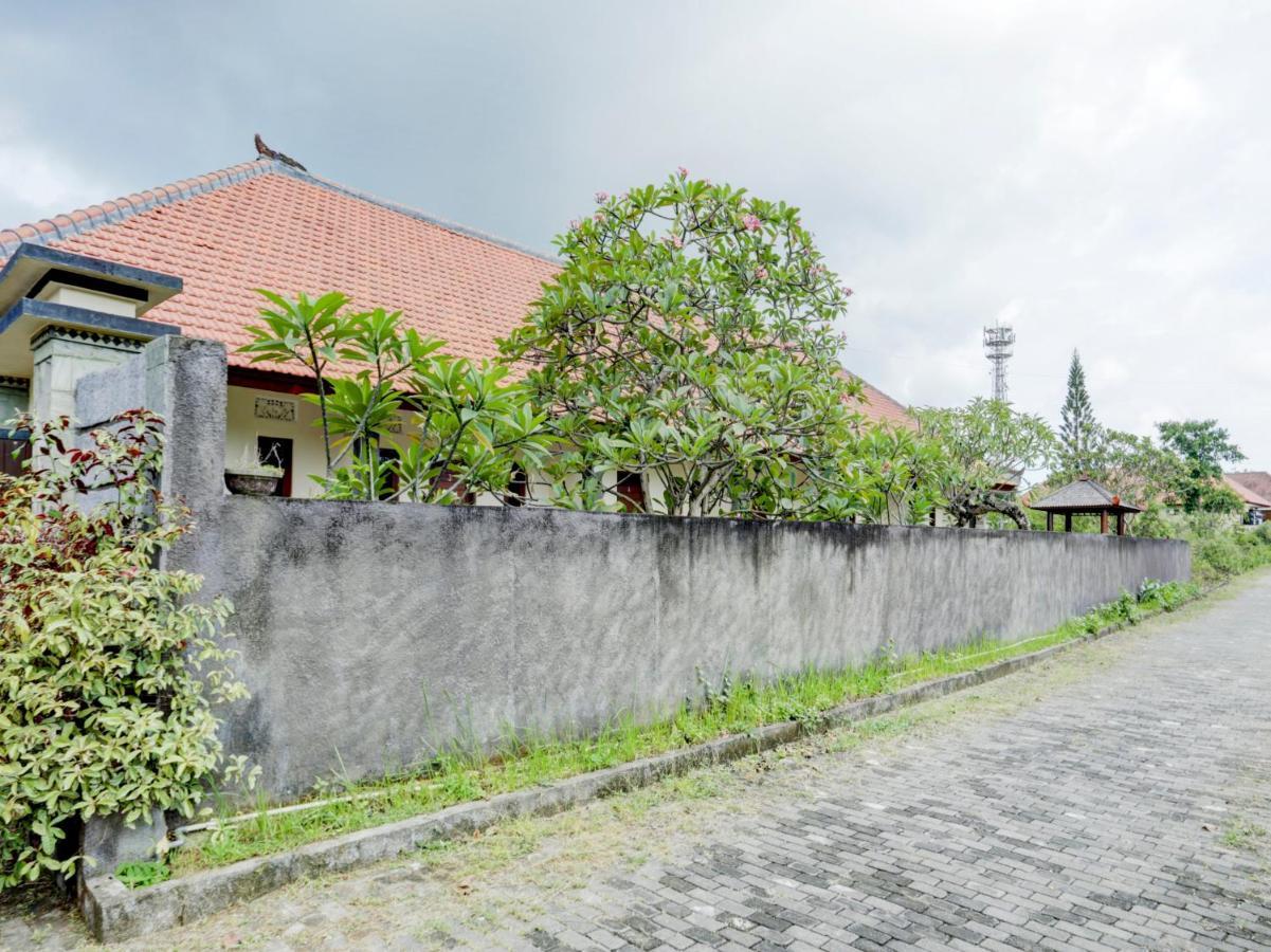 Oyo 90711 Blembong Homestay Jimbaran Kültér fotó