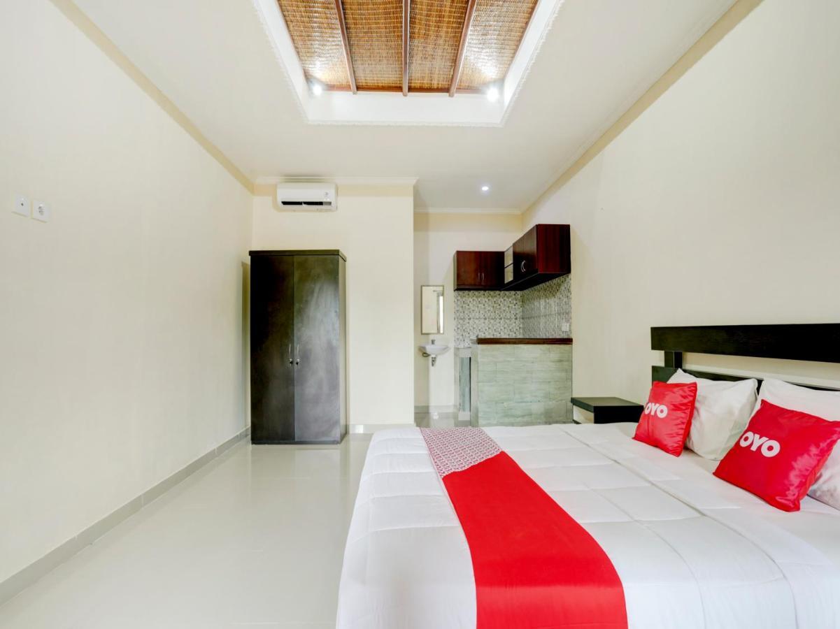 Oyo 90711 Blembong Homestay Jimbaran Kültér fotó